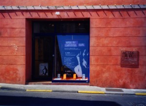 2001 ARLES MADE BY CE vitrine 01